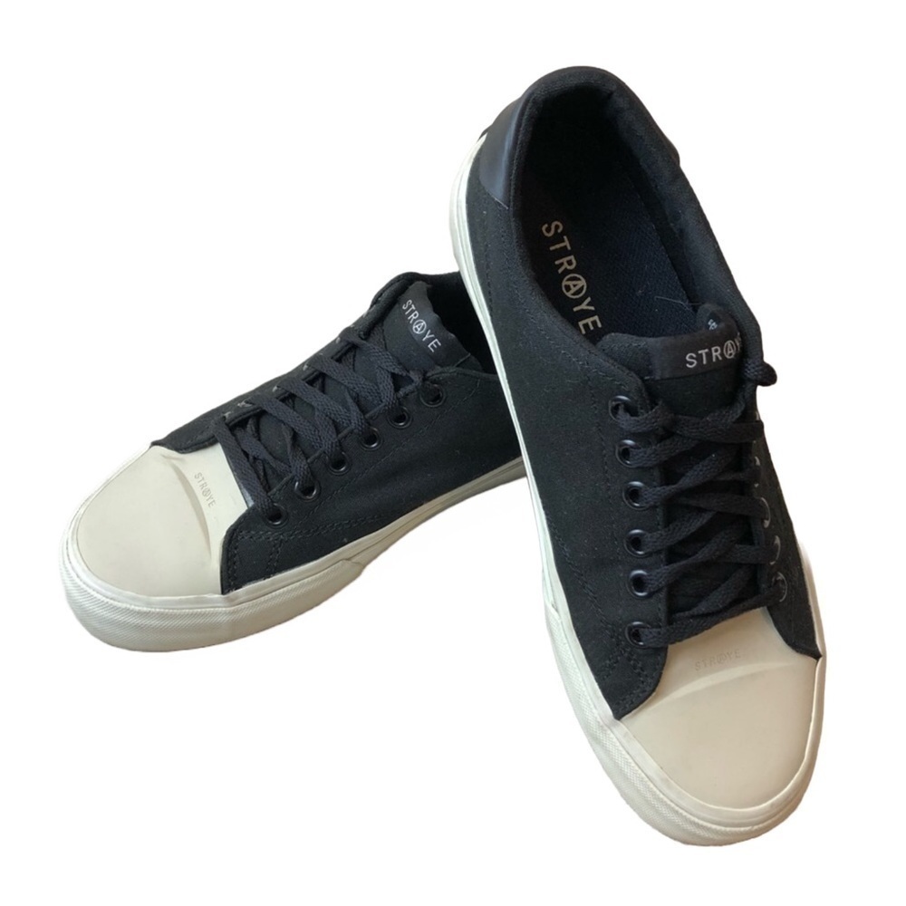 Straye‎ Skate Board Shoes Black & White 7.5